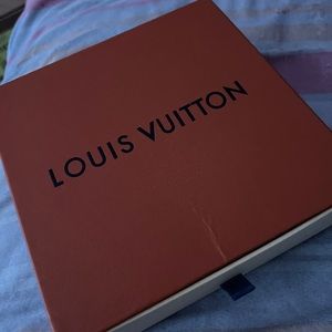 Louise Vuitton Belt